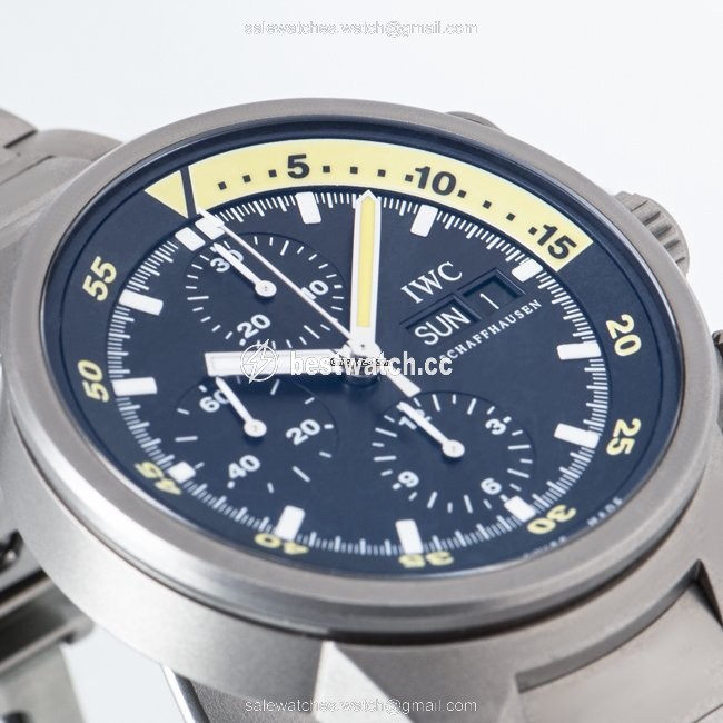 IWC Aquatimer Chronograph Mens watch Unisex Automatic Titanium IW371903