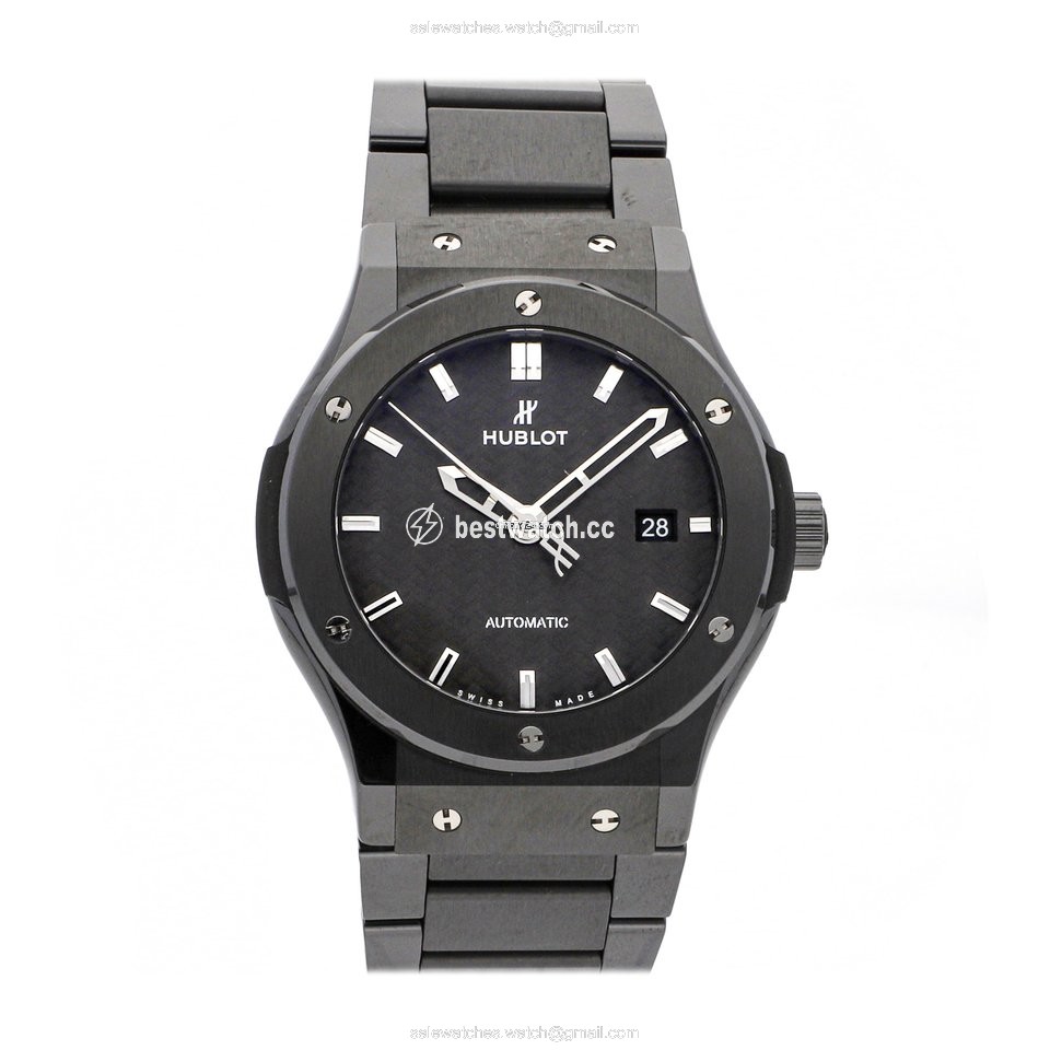 Hublot Classic Fusion 45, 42, 38, 33 mm Mens watch Unisex Automatic Ceramic 542.CM.1770.CM