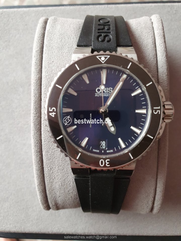 Oris Aquis Date Womens watch Automatic Steel 01 733 7652 4135-07 4 18 34