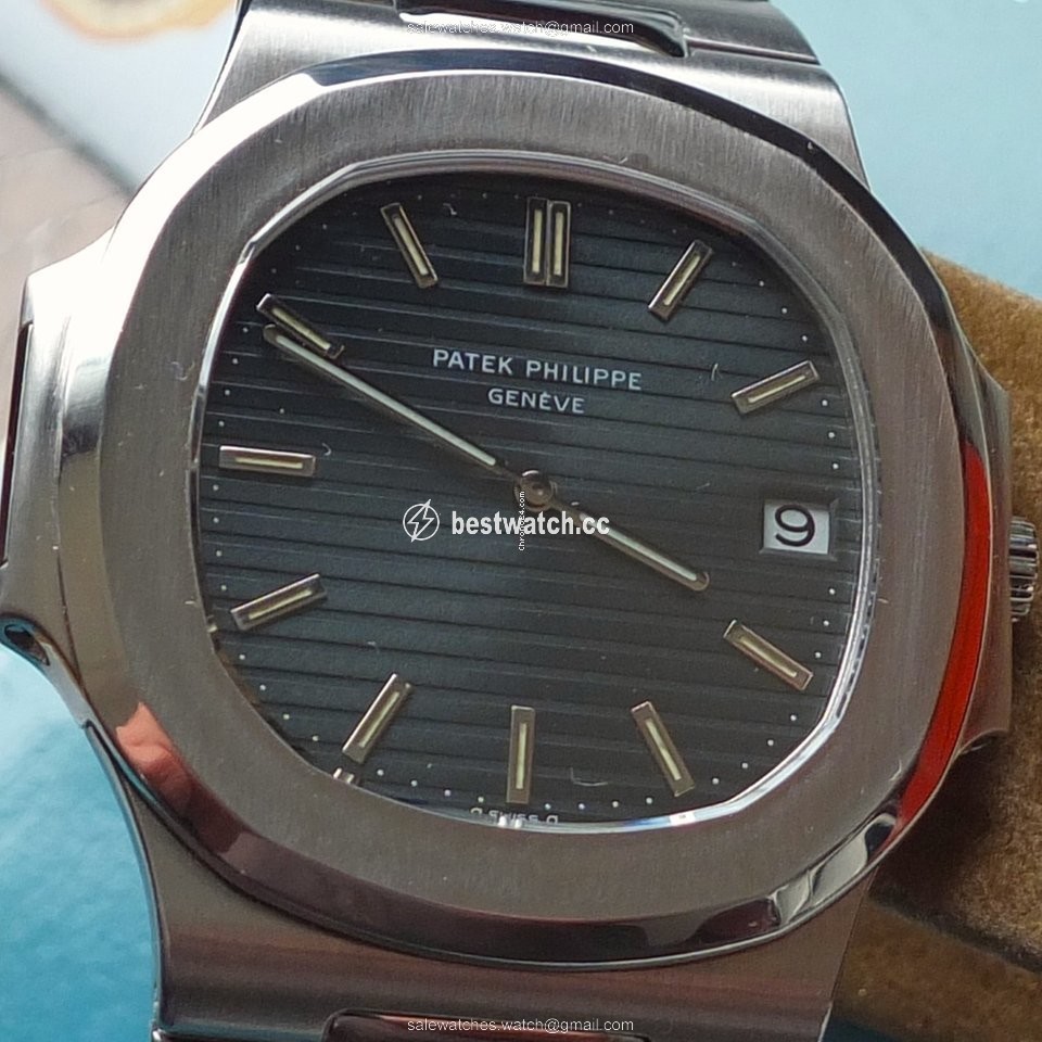 Patek Philippe Nautilus Mens watch Unisex Automatic Steel 3700 11 PP Nautilus Steel 