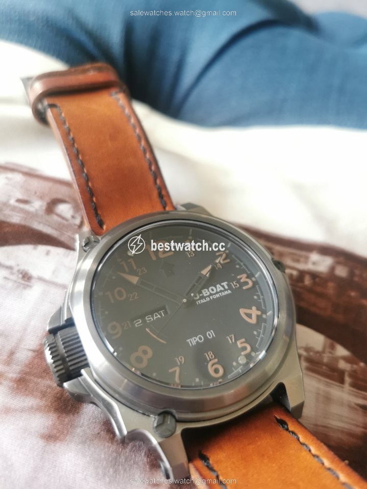 U-Boat Tipo 01 Mens watch Unisex Automatic Titanium 7472