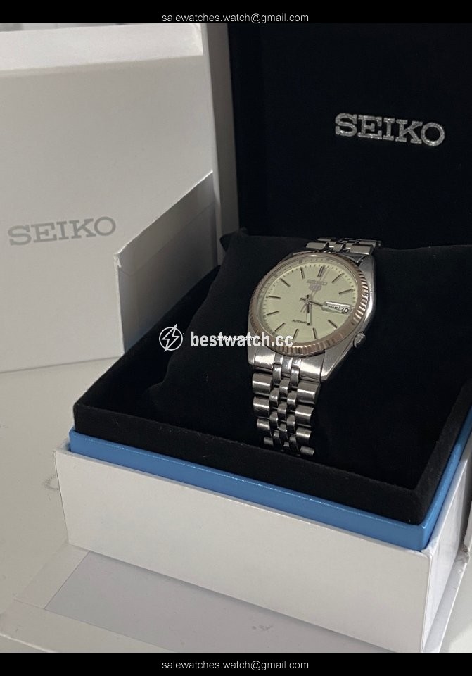 Seiko 5 Mens watch Unisex Automatic Steel SNXJ89
