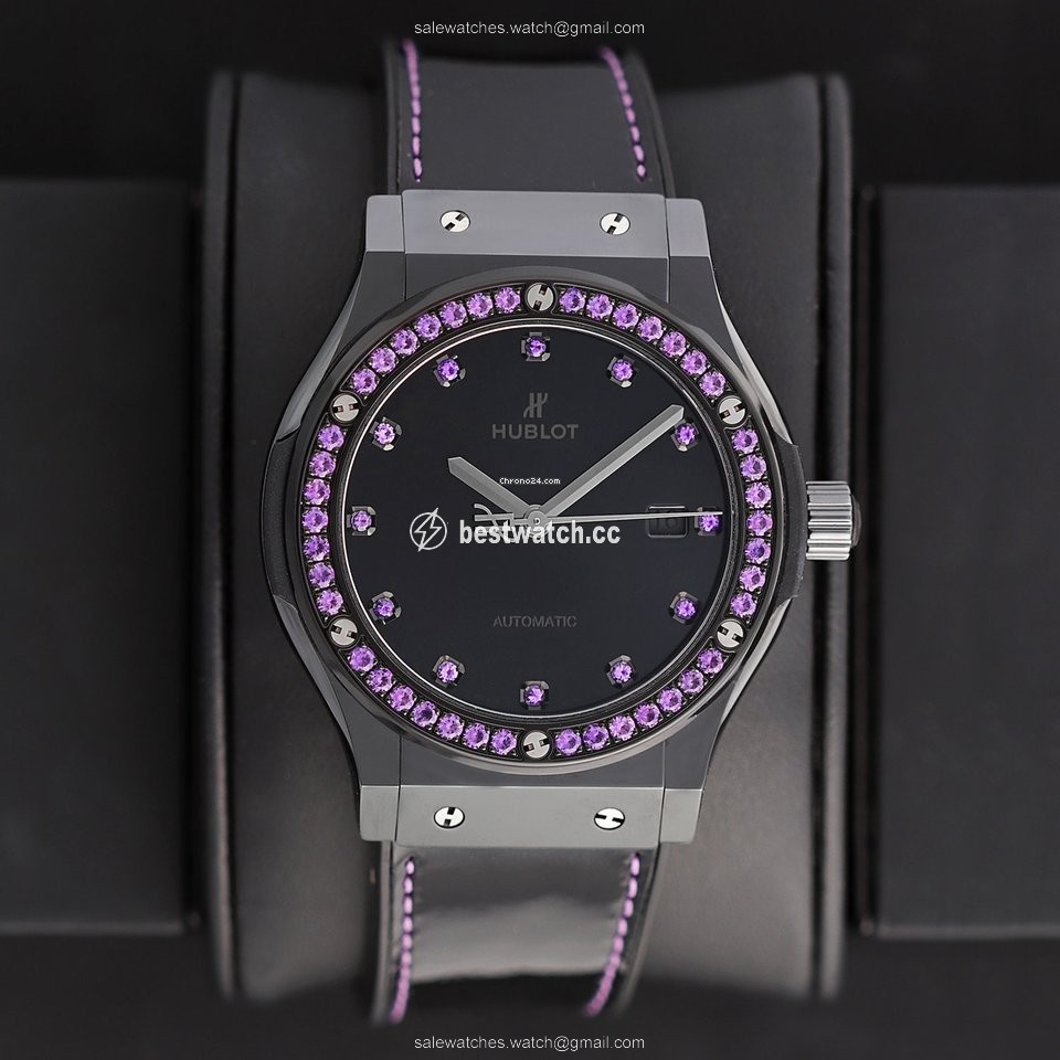 Hublot Classic Fusion 45, 42, 38, 33 mm Automatic Ceramic 542.cs.1210.vr.1205