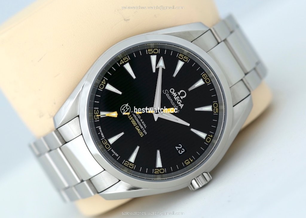 Omega Seamaster Aqua Terra Mens watch Unisex Automatic Steel 231.10.42.21.01.002