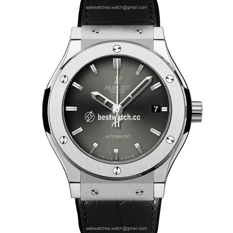 Hublot Classic Fusion Racing Grey Mens watch Unisex Automatic Titanium 542.NX.7070.LR