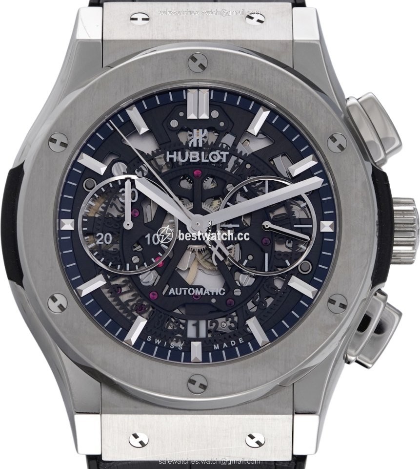 Hublot Classic Fusion Aerofusion Mens watch Unisex Automatic Titanium 525.NX.0170.LR