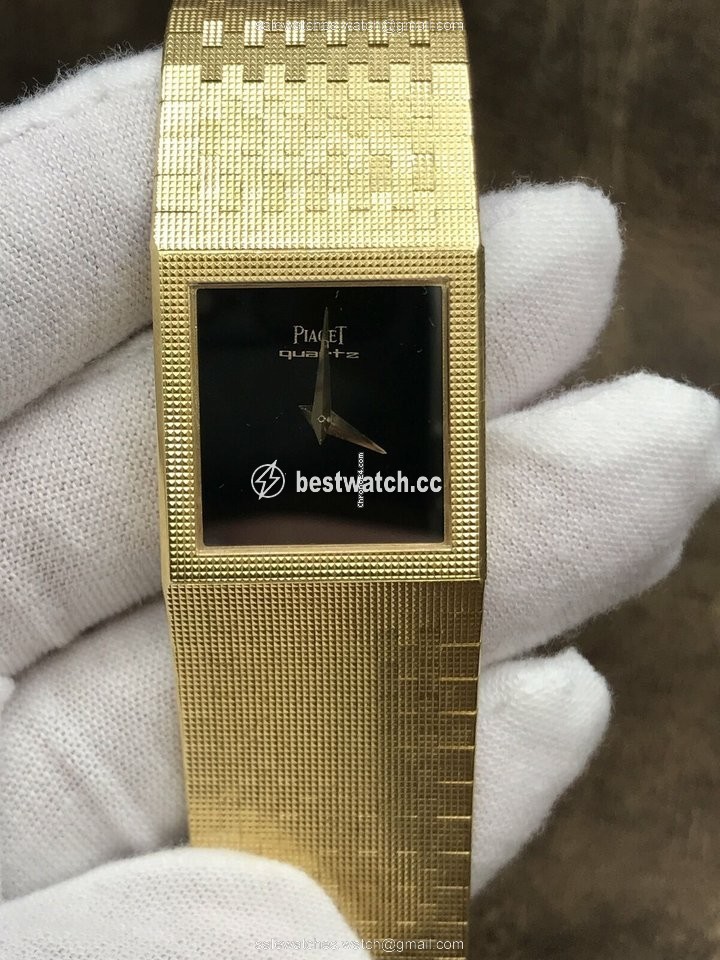 Piaget Polo Quartz Yellow gold 7131