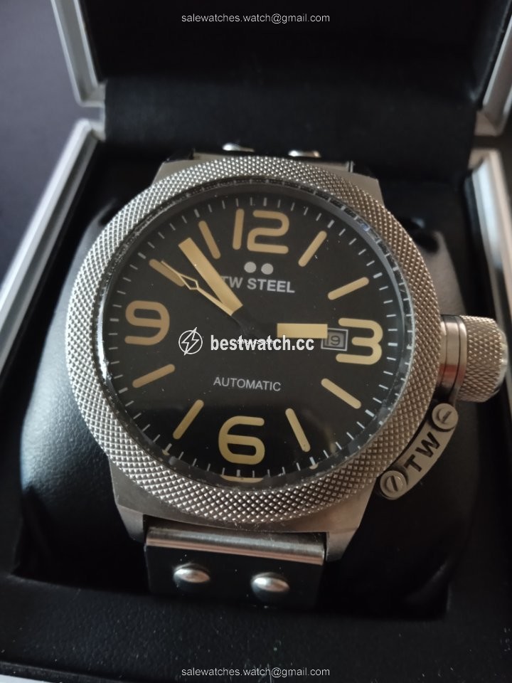 TW Steel Mens watch Unisex Automatic Steel CS35