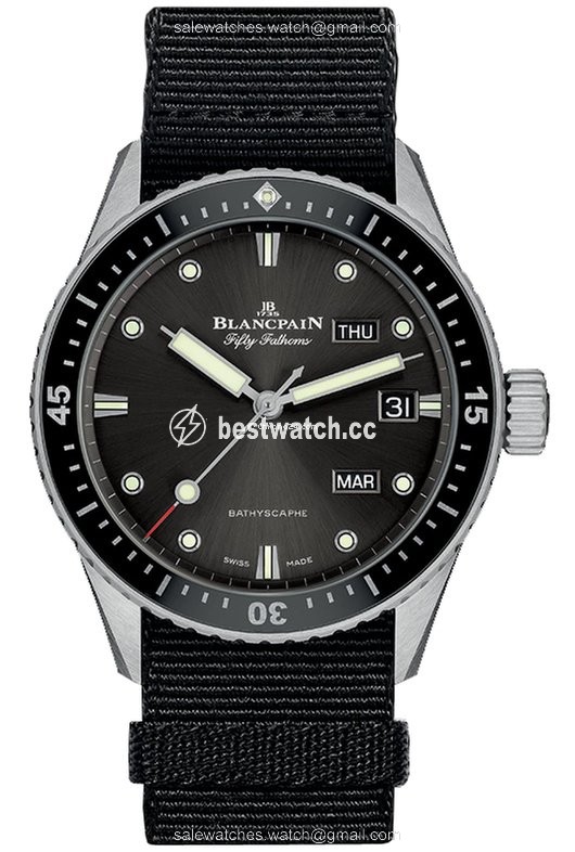 Blancpain Fifty Fathoms Bathyscaphe Mens watch Unisex Automatic Steel 5071-1110-naba