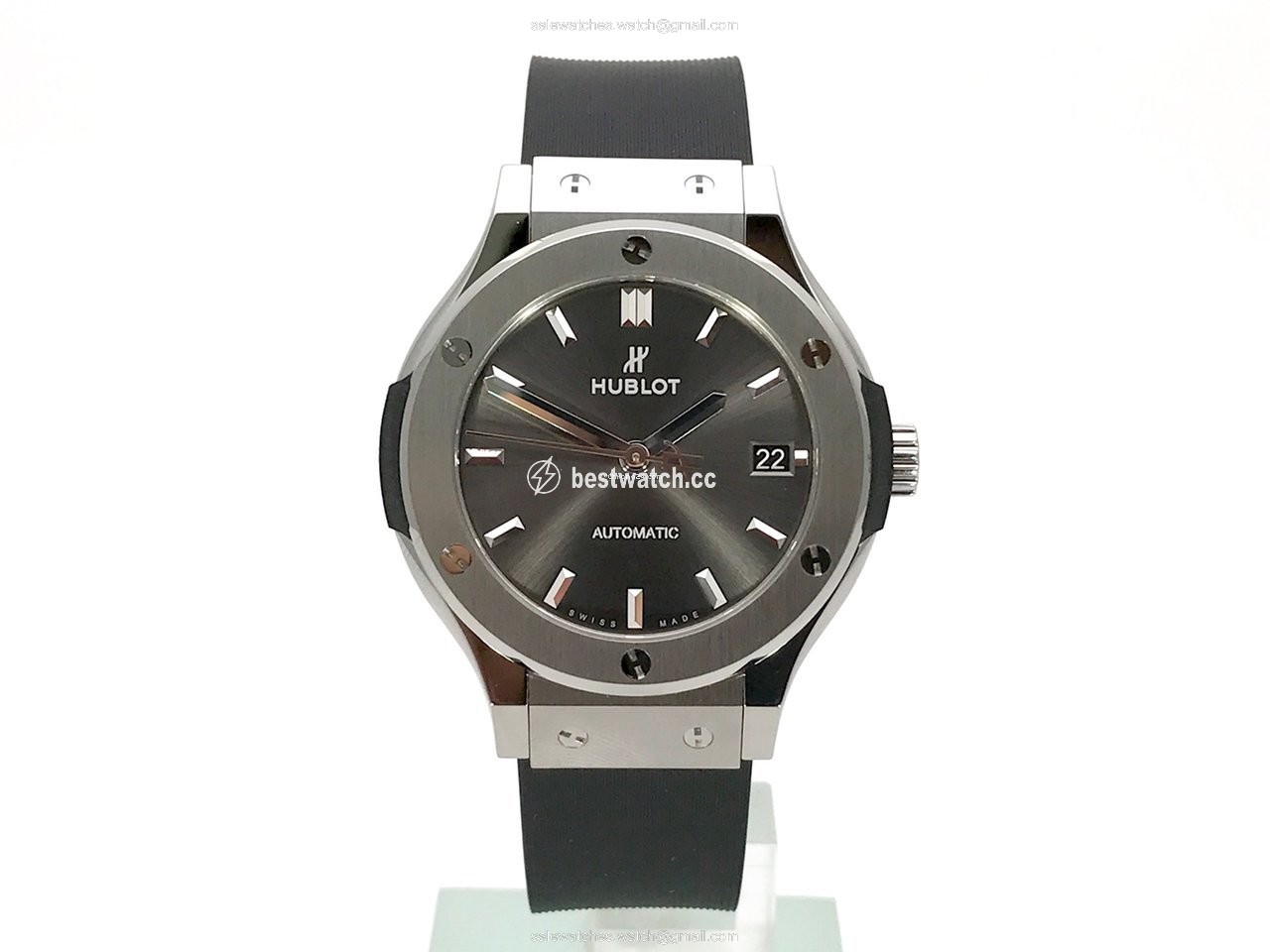 Hublot Classic Fusion Racing Grey Mens watch Unisex Automatic Titanium 565.NX.7071.RX