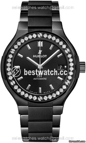 Hublot Classic Fusion 45, 42, 38, 33 mm Mens watch Unisex Automatic 568.CM.1470.CM.1204