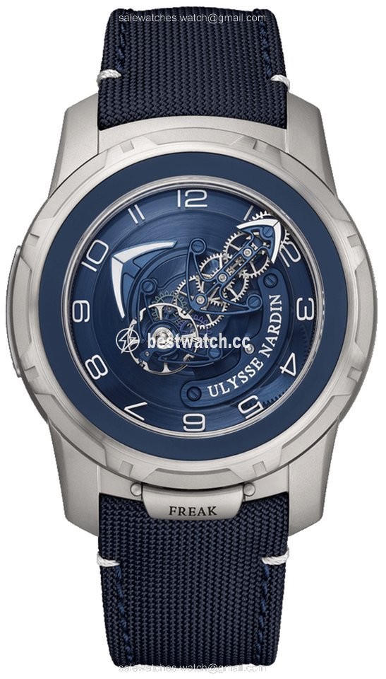 Ulysse Nardin Freak Mens watch Unisex Manual winding Titanium 2053-132 03.1